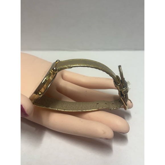 Watch Gold Tone Collezio Elegant Quartz Stainless Steel Back Needs Battery - Picture 11 of 12